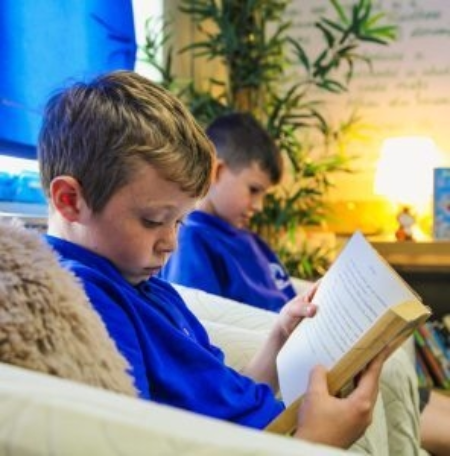 Eng Reading 39 IMG 4082 scaled e1696840725316 296x300